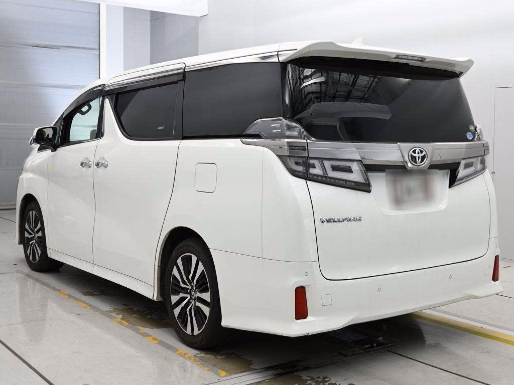 TOYOTA VELLFIRE
