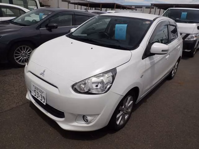 MITSUBISHI MIRAGE