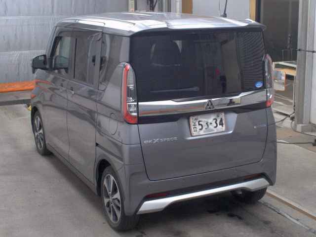 MITSUBISHI EK SPACE