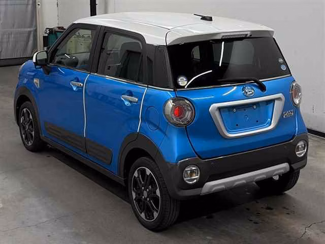 DAIHATSU CAST