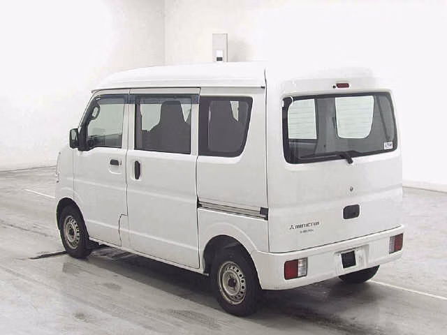 MITSUBISHI MINICAB