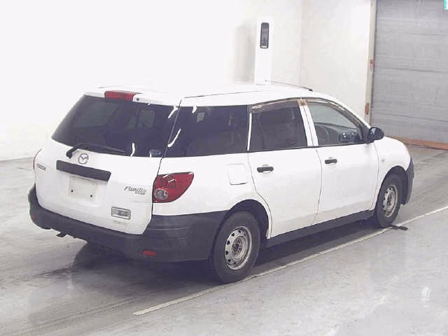 MAZDA FAMILIA