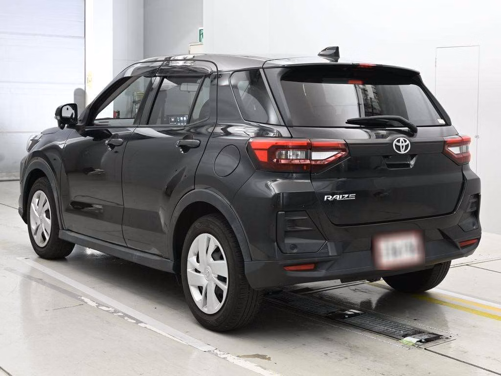 TOYOTA RAIZE
