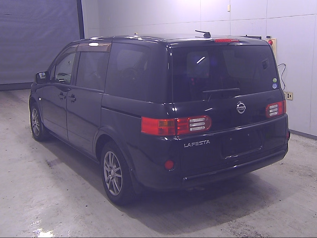 NISSAN LAFESTA