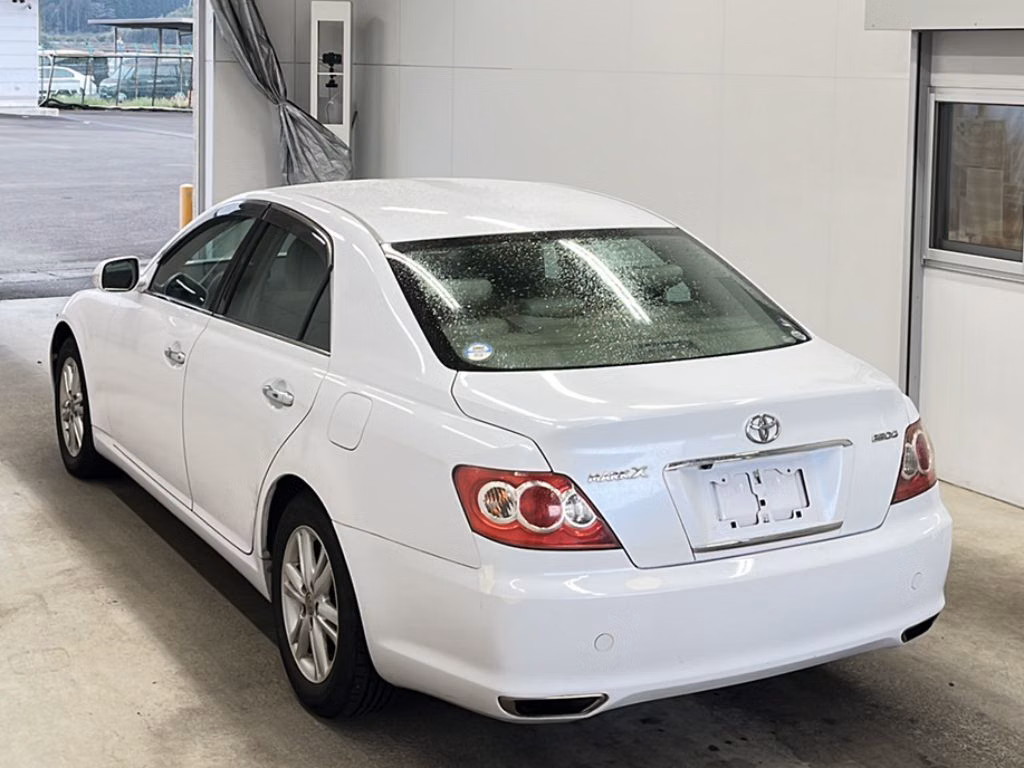 TOYOTA MARK X