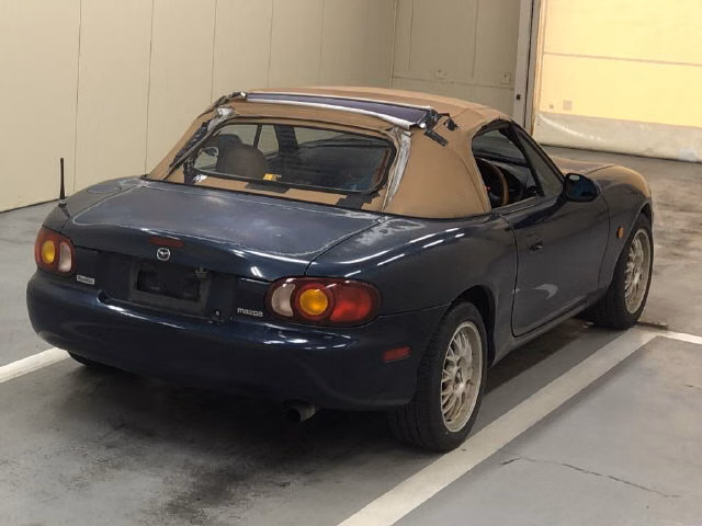 MAZDA ROADSTER