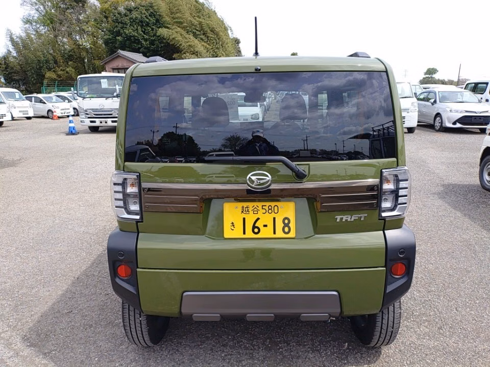 DAIHATSU TAFT