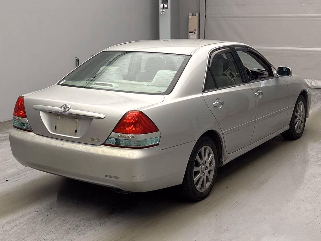 TOYOTA MARK II