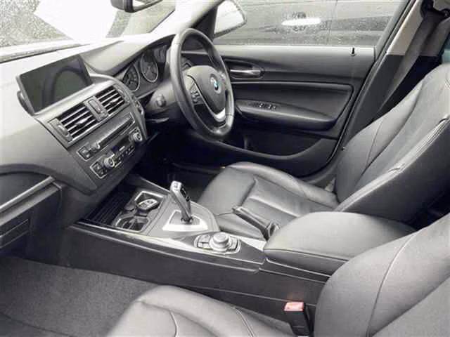 BMW 1-SERIES