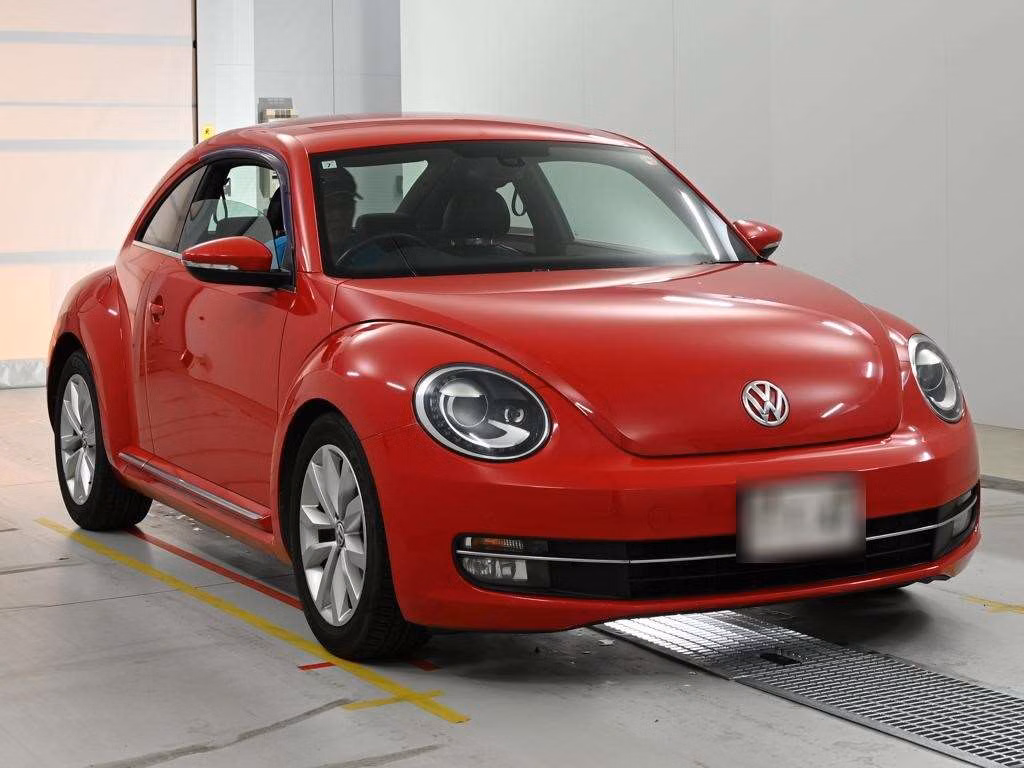VOLKSWAGEN BEETLE