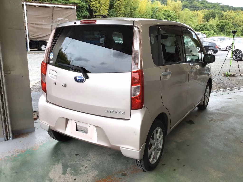 SUBARU STELLA