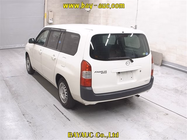 MAZDA FAMILIA