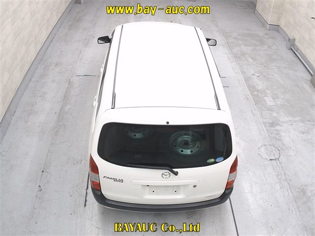MAZDA FAMILIA