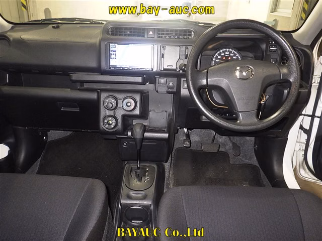 MAZDA FAMILIA