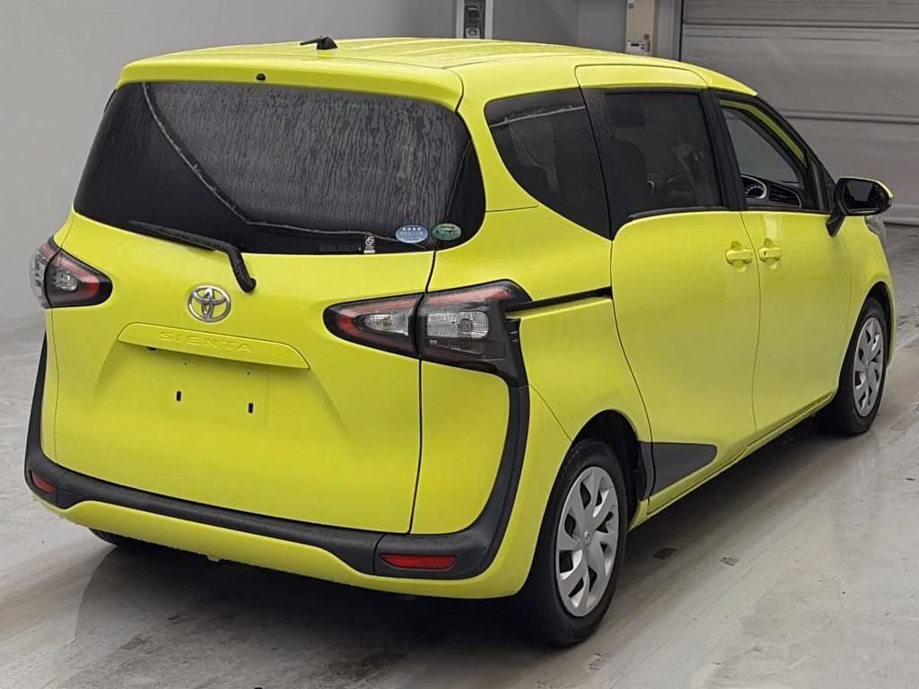 TOYOTA SIENTA