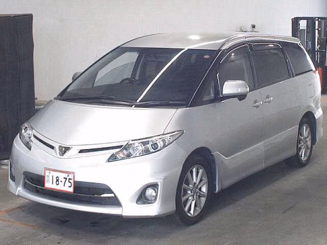 TOYOTA ESTIMA