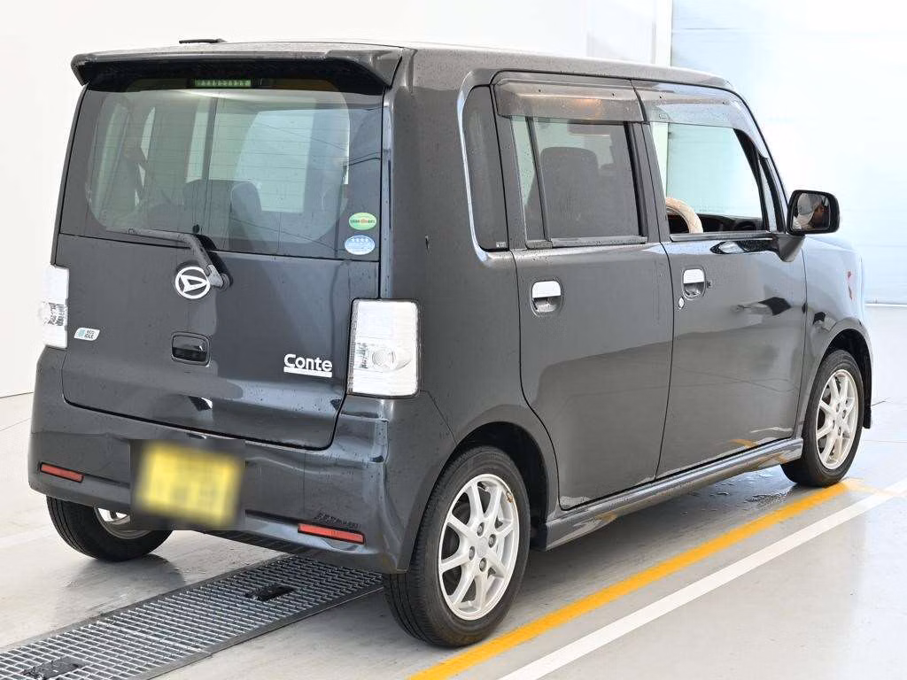 DAIHATSU MOVE CONTE