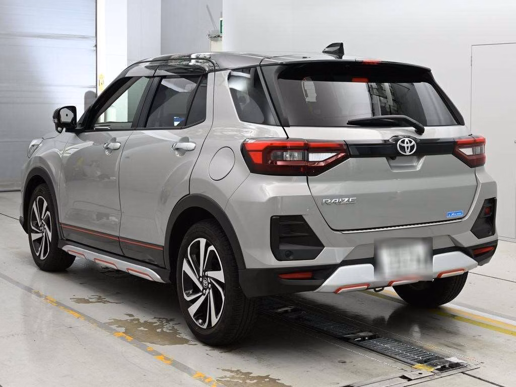 TOYOTA RAIZE