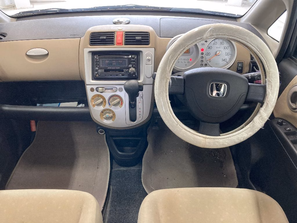 HONDA LIFE