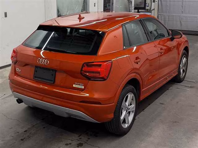 AUDI Q2