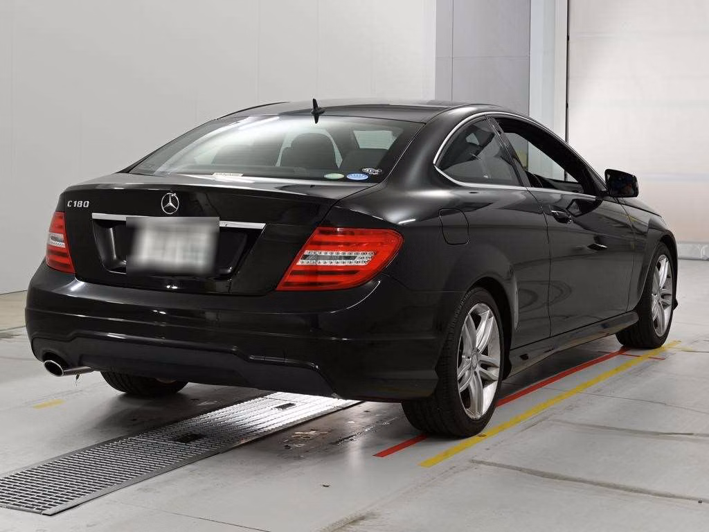 MERCEDES-BENZ C-CLASS