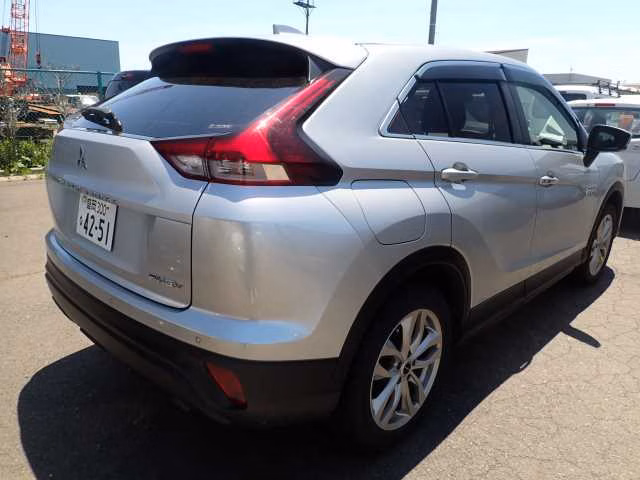 MITSUBISHI ECLIPSE CROSS