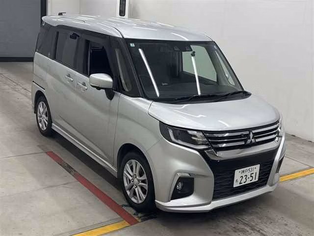 MITSUBISHI DELICA D:2