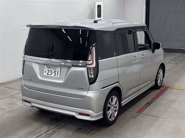 MITSUBISHI DELICA D:2