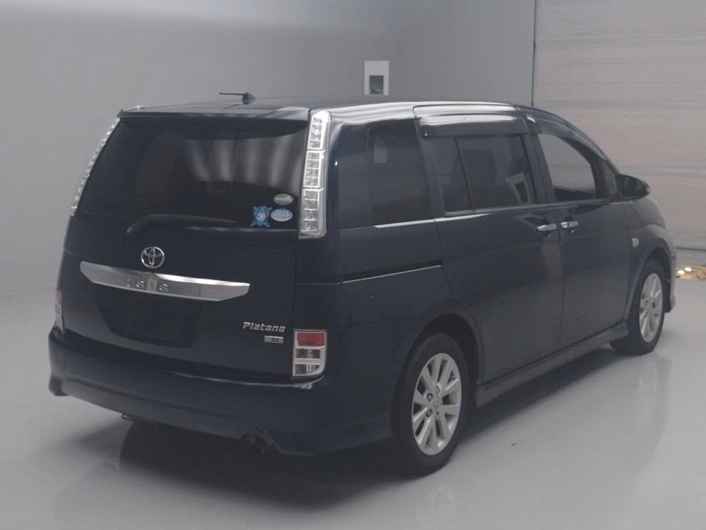 TOYOTA ISIS