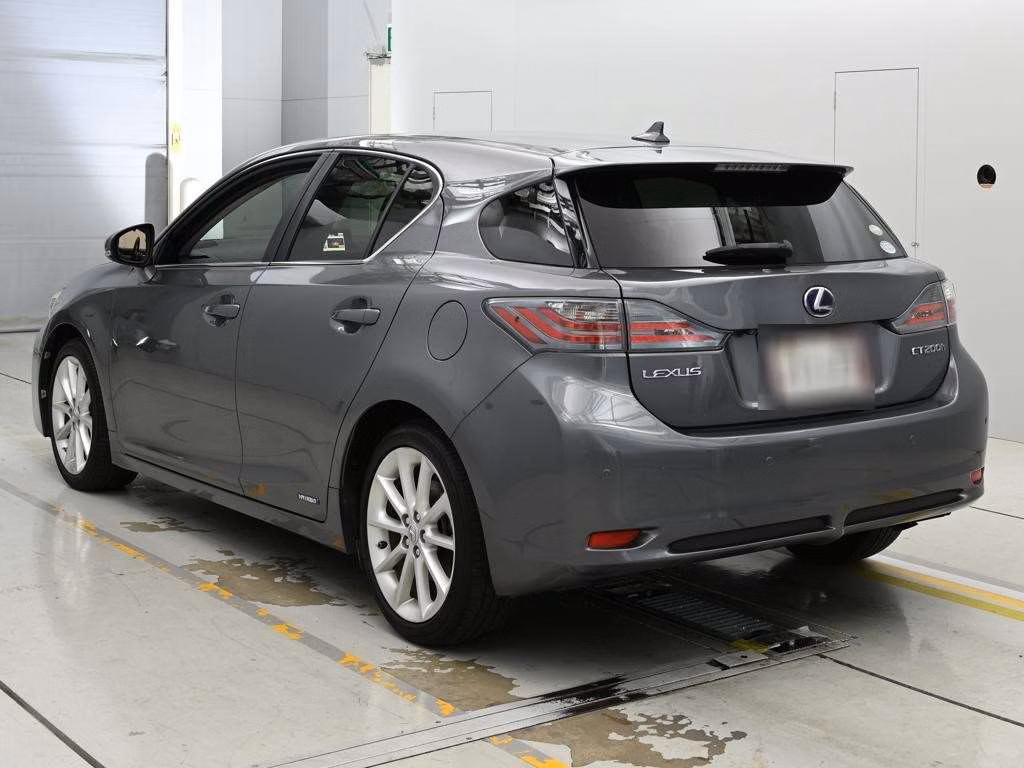 LEXUS CT200H