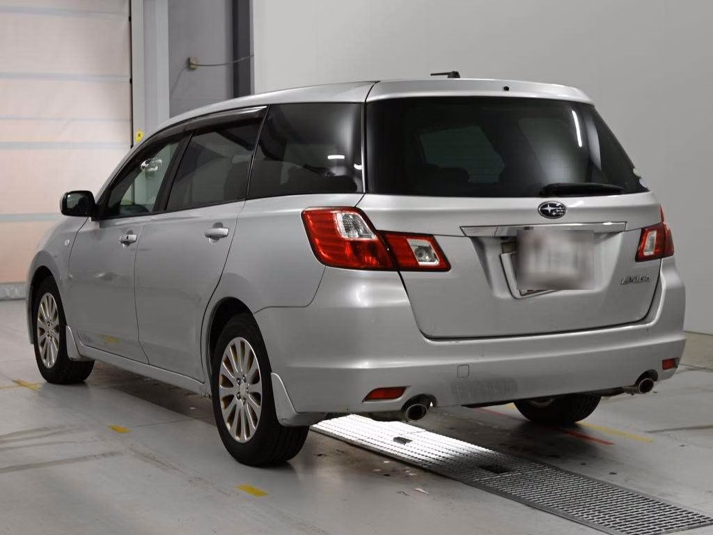 SUBARU EXIGA