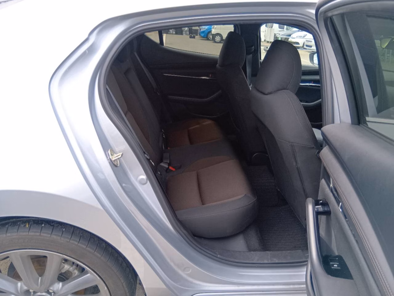 MAZDA MAZDA3
