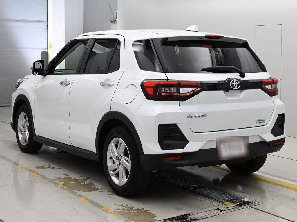 TOYOTA RAIZE