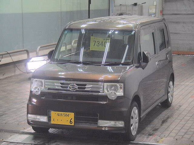 DAIHATSU MOVE CONTE