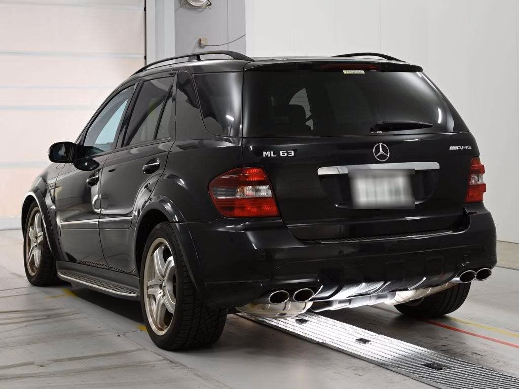 MERCEDES-BENZ M-CLASS