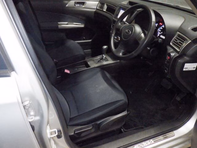 SUBARU EXIGA