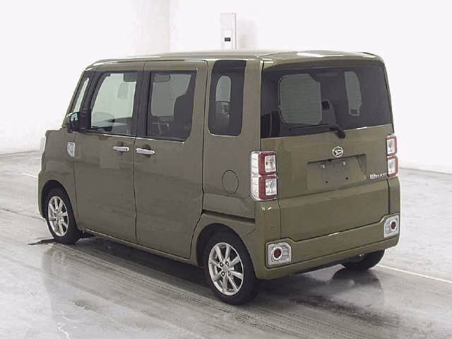 DAIHATSU WAKE