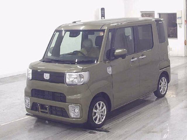 DAIHATSU WAKE