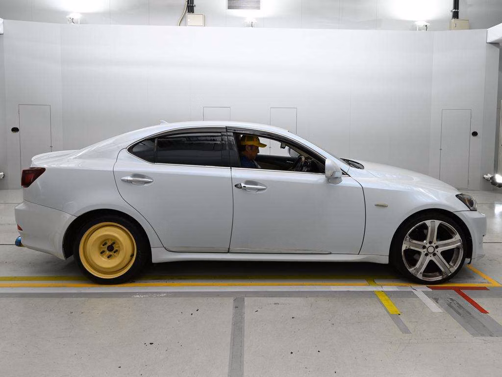 LEXUS IS250