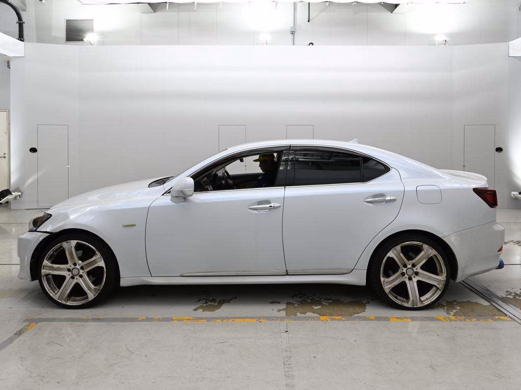 LEXUS IS250