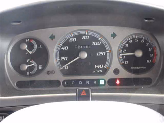 DAIHATSU TERIOS KID