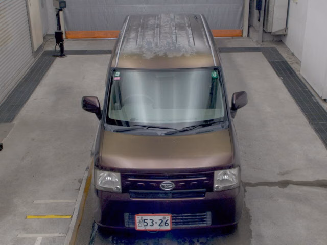 DAIHATSU MOVE CONTE