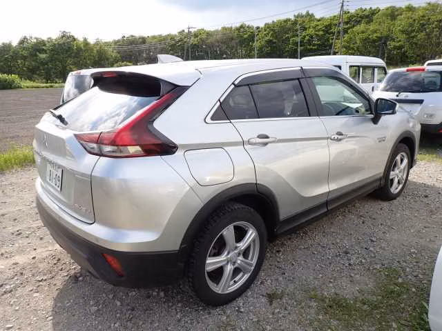 MITSUBISHI ECLIPSE CROSS