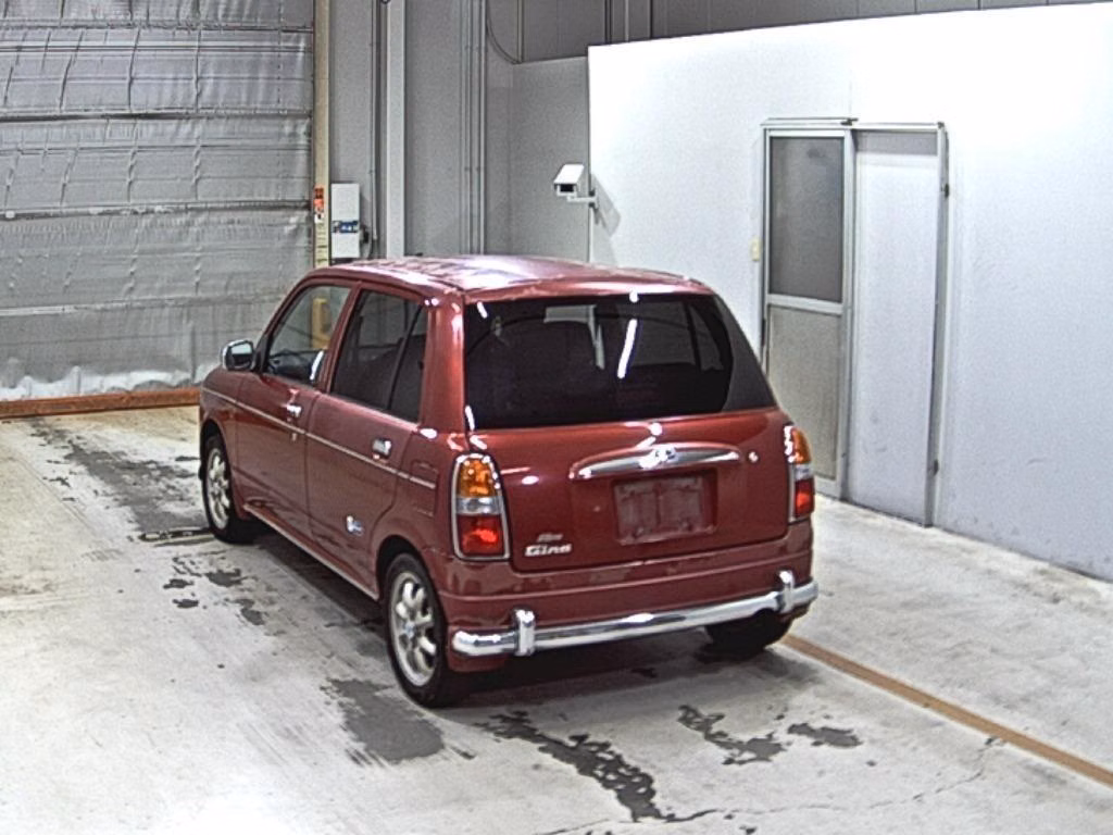 DAIHATSU MIRA GINO