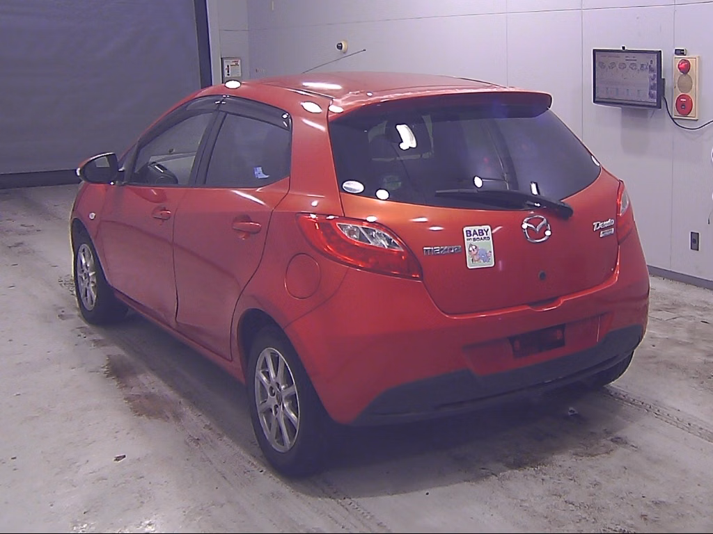 MAZDA DEMIO