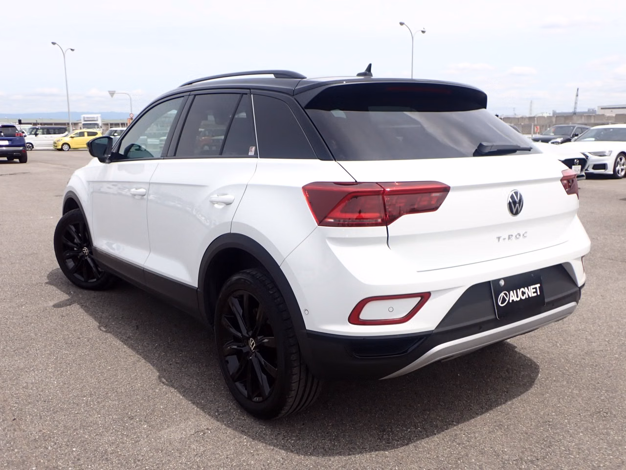 VOLKSWAGEN T-ROC