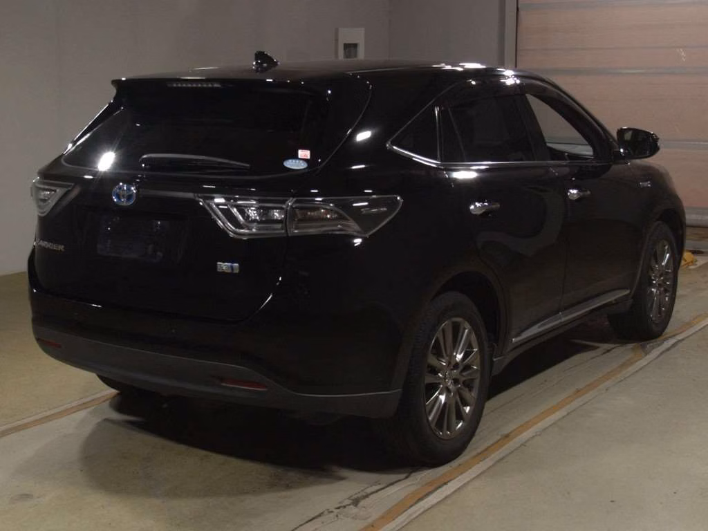 TOYOTA HARRIER