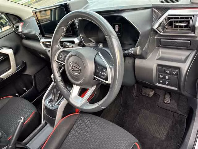 DAIHATSU ROCKY