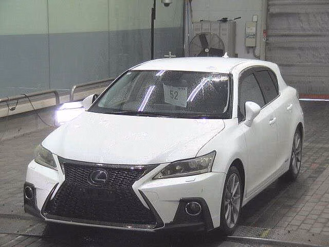 LEXUS CT200H