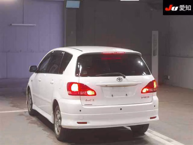 TOYOTA IPSUM